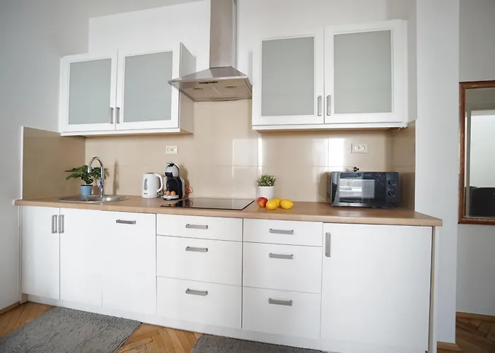 Premium Standard Old Town Varşova