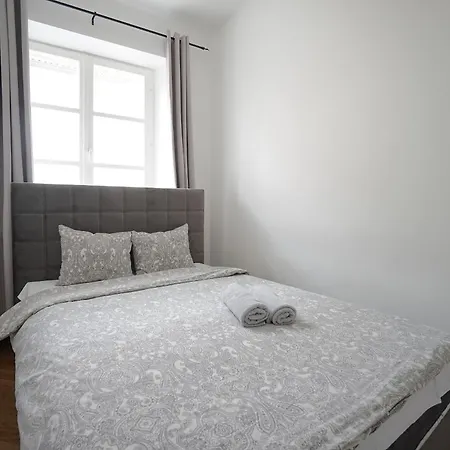 Premium Standard Old Town Apartman Varsó